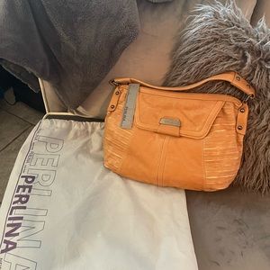 Tan leather purse -Perlina